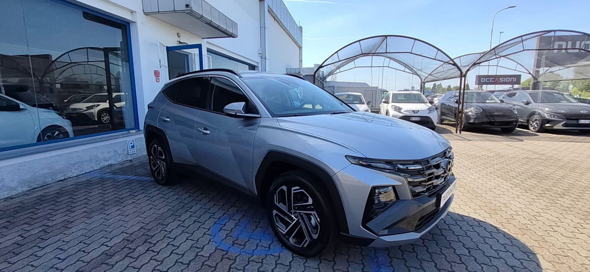 Hyundai Tucson 1.6 hev Exellence 2wd 239cv auto (3)
