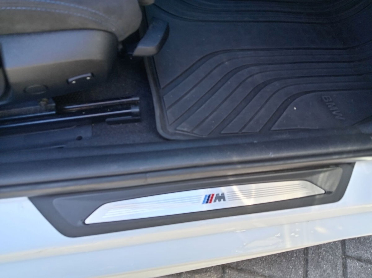 BMW Serie 1 5p. 116d 5p. Msport (19)