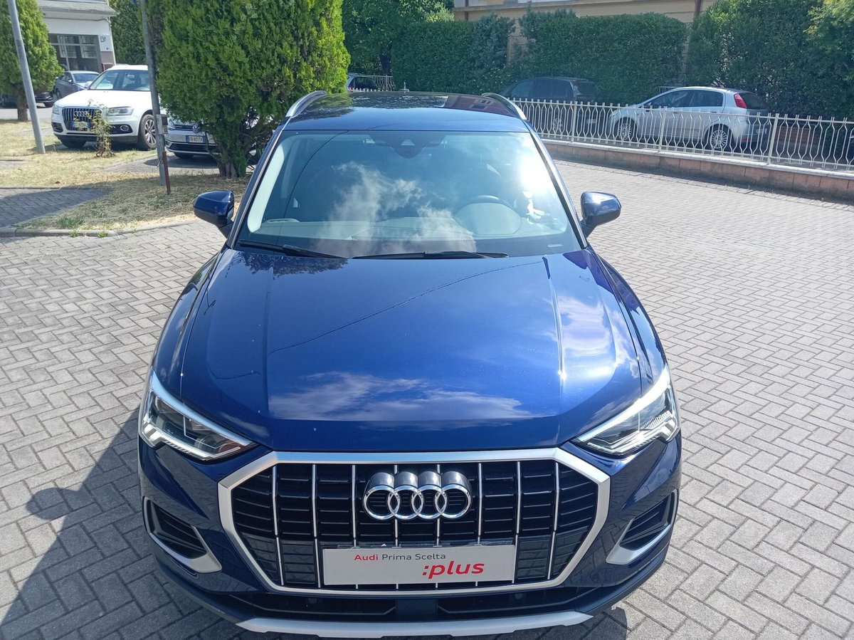 Audi Q3 35 TDI quattro S tronic Business Advanced (10)