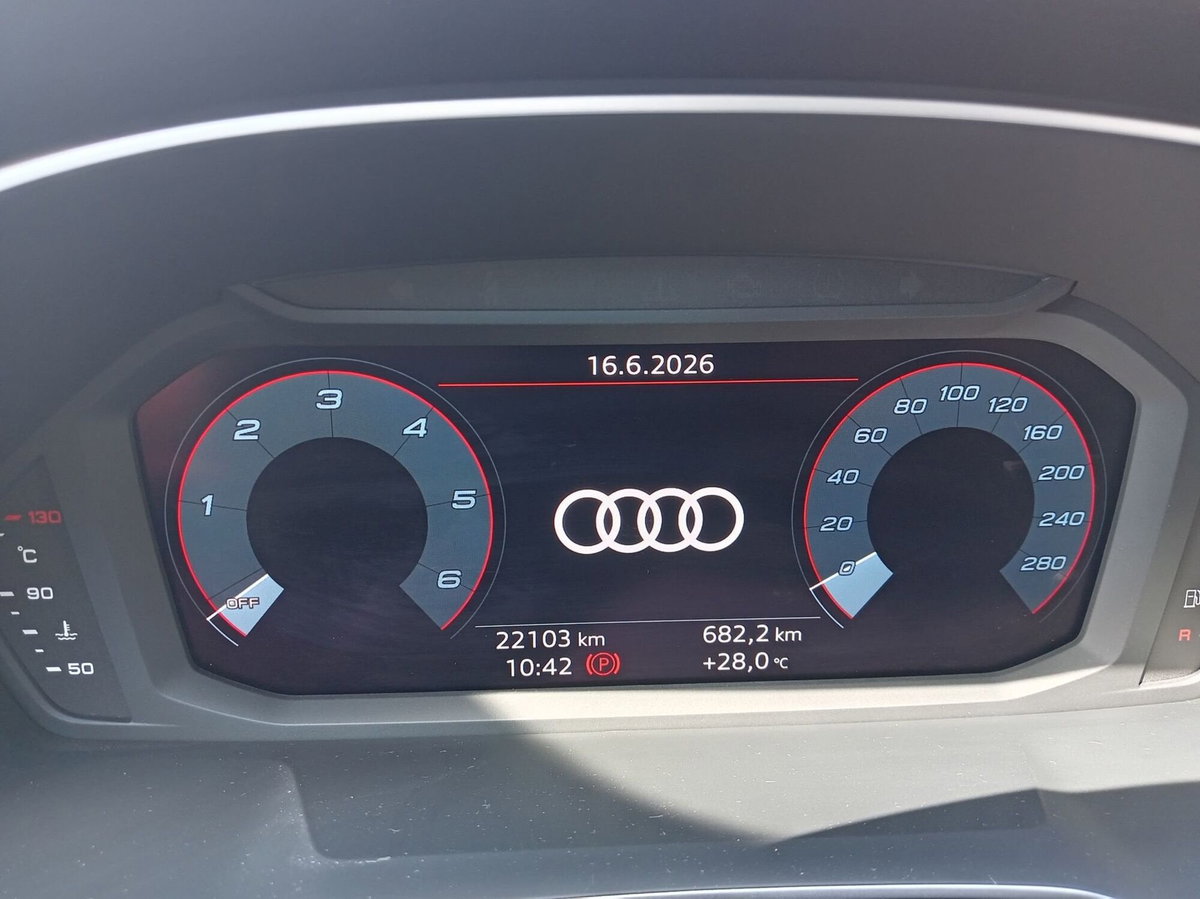 Audi Q3 35 TDI quattro S tronic Business Advanced (2)