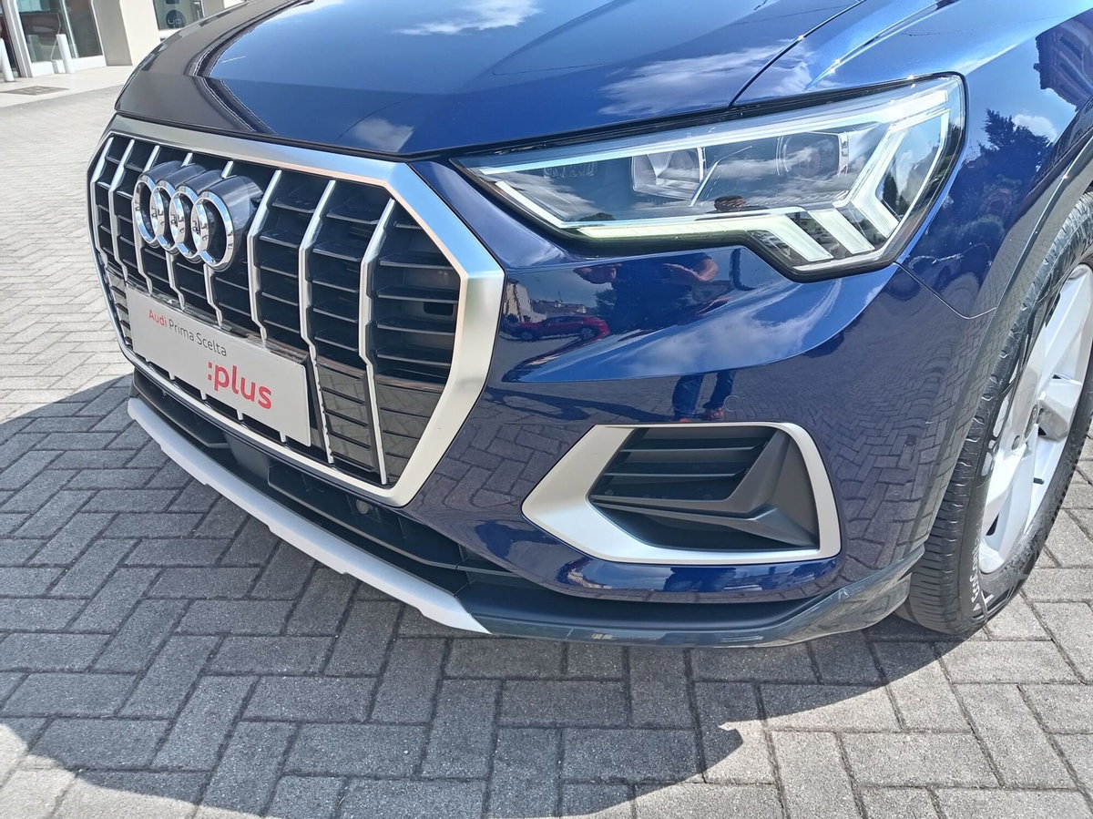 Audi Q3 35 TDI quattro S tronic Business Advanced (4)