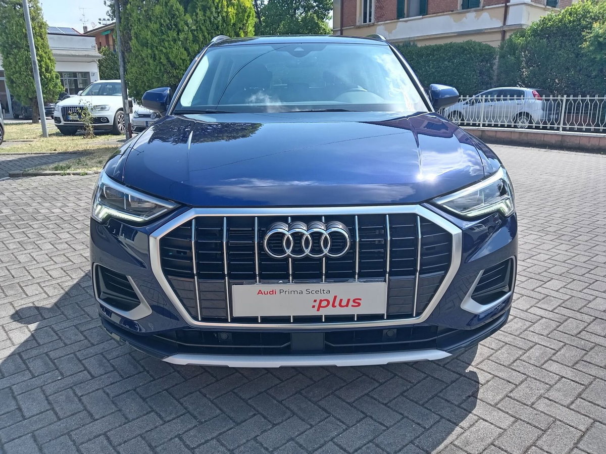 Audi Q3 35 TDI quattro S tronic Business Advanced (8)