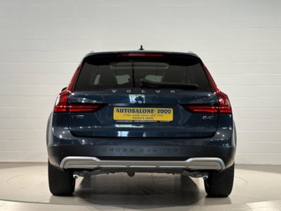 Volvo V90 Cross Country 2.0 b4 Plus awd auto (4)