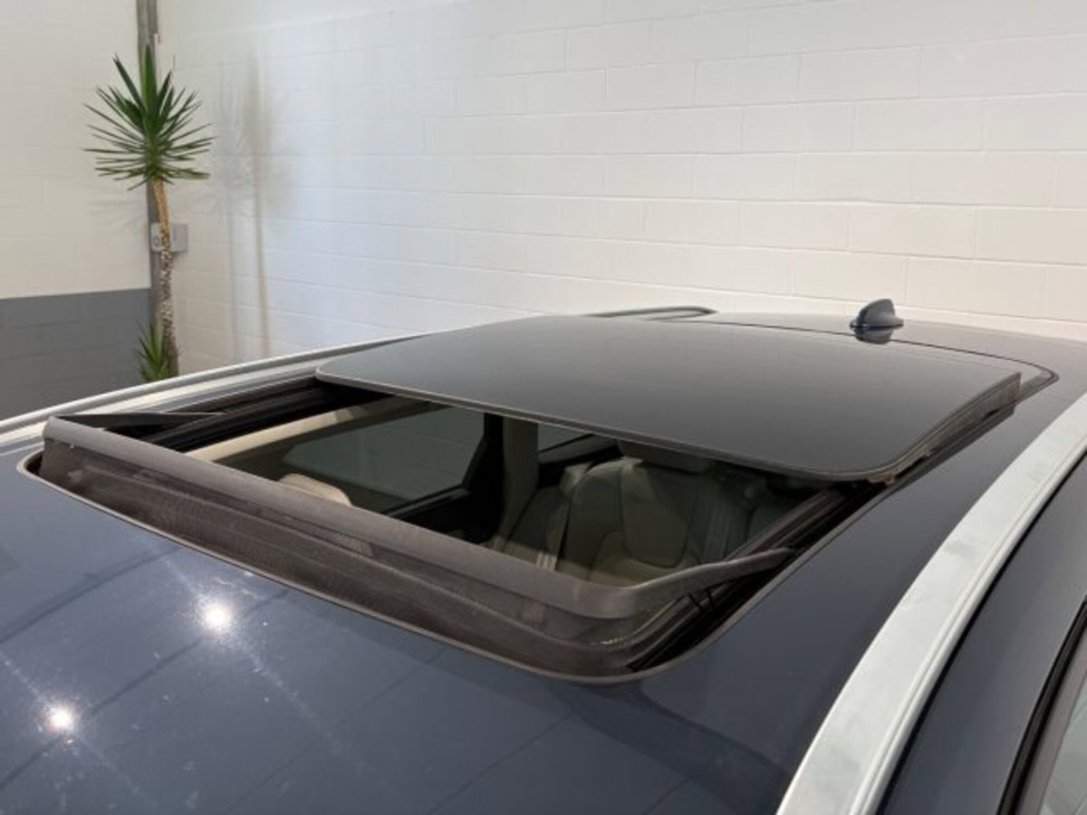 Volvo V90 Cross Country 2.0 b4 Plus awd auto (9)