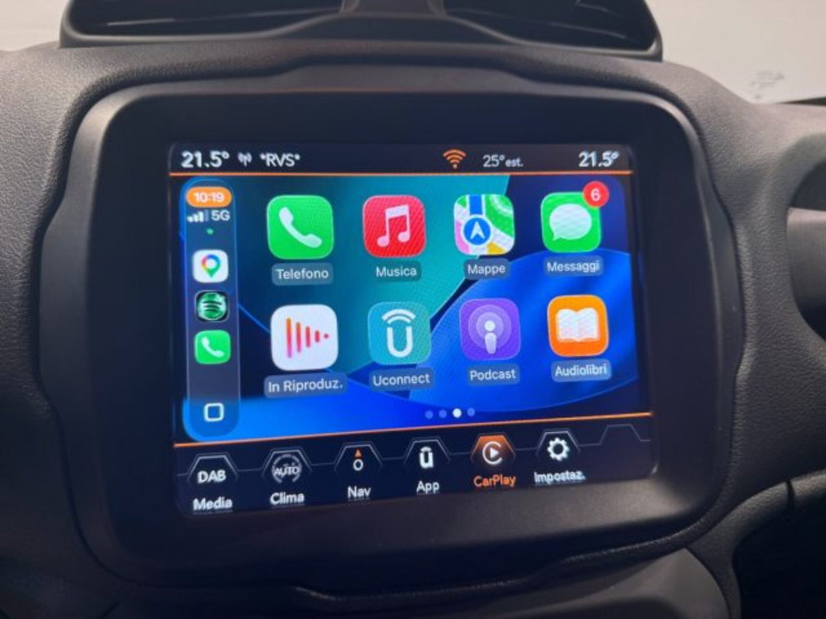 Jeep Renegade 1.3 T4 DDCT S (12)