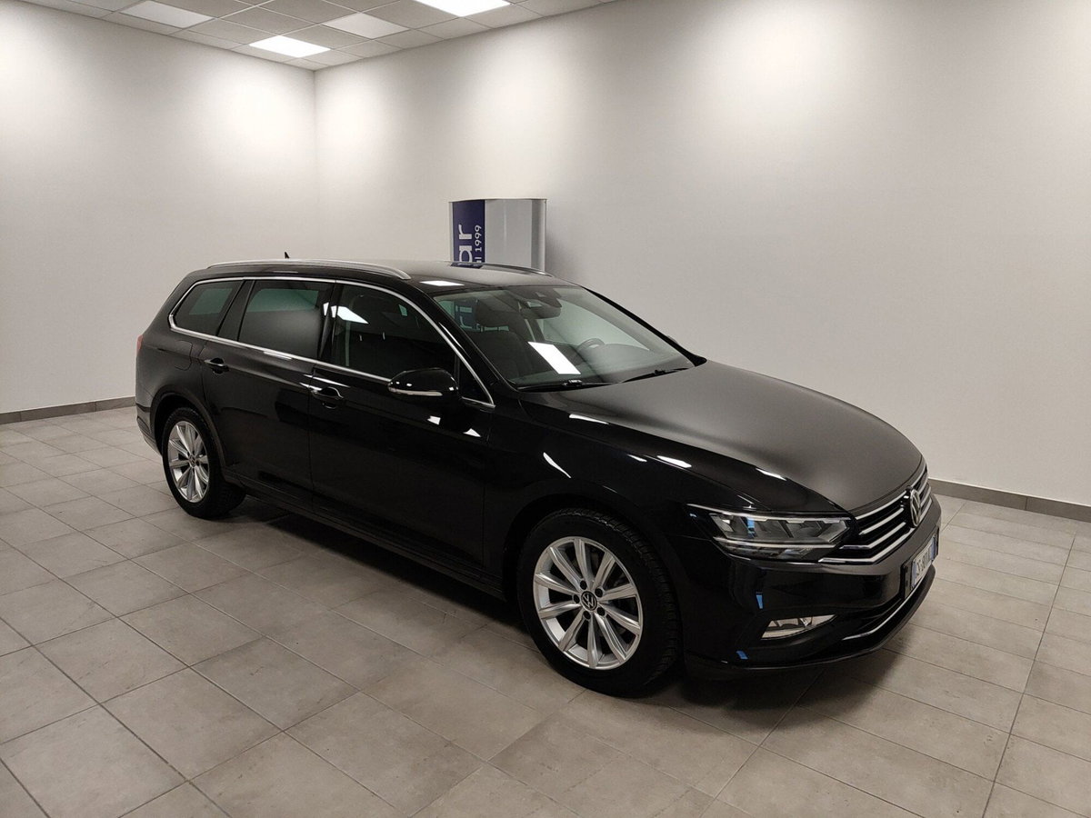 Volkswagen Passat Variant 2.0 TDI SCR 122 CV EVO DSG Business (2)