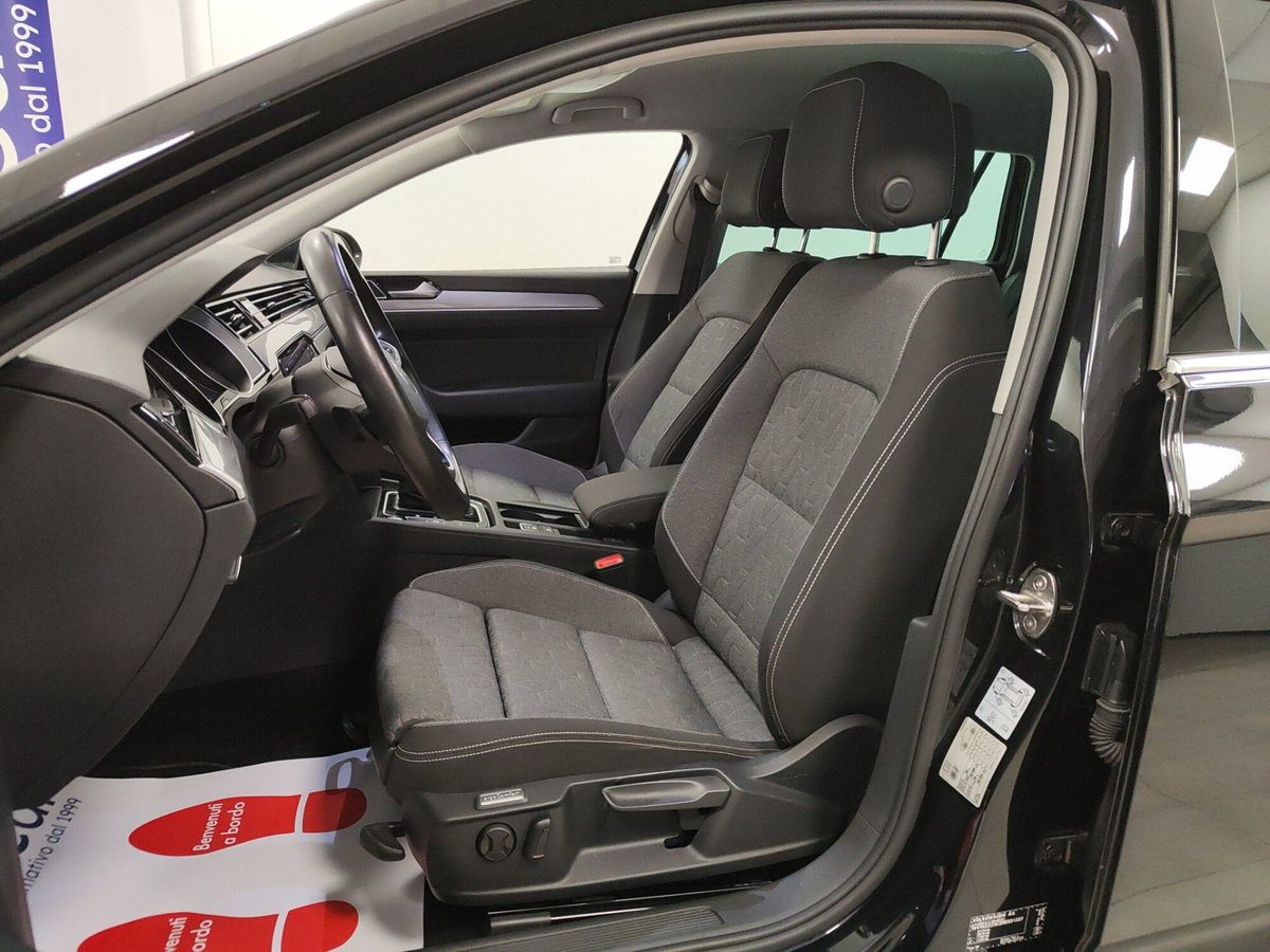 Volkswagen Passat Variant 2.0 TDI SCR 122 CV EVO DSG Business (4)