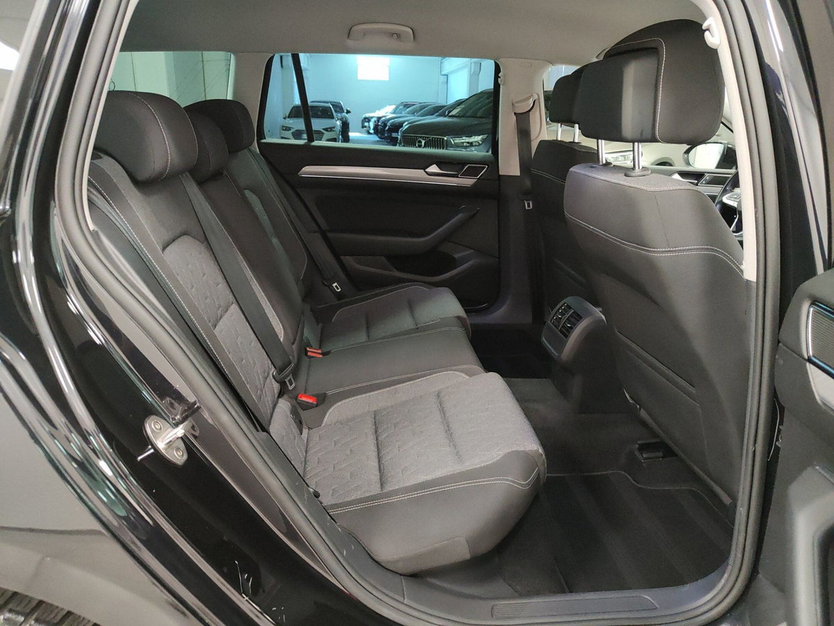 Volkswagen Passat Variant 2.0 TDI SCR 122 CV EVO DSG Business (7)