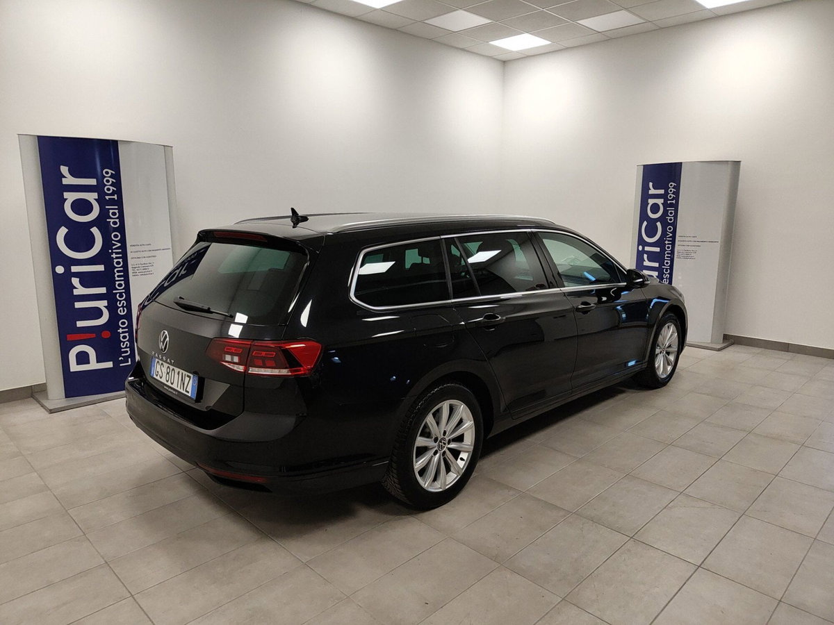 Volkswagen Passat Variant 2.0 TDI SCR 122 CV EVO DSG Business (9)