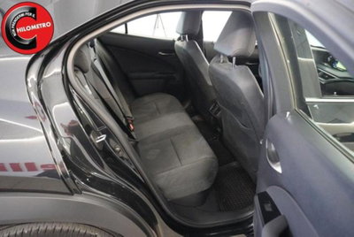 Lexus UX Hybrid Business (13)