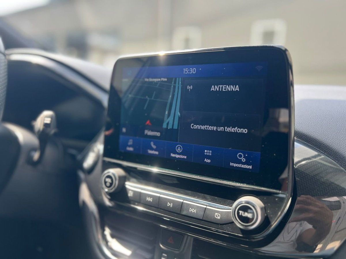 Ford Puma 1.0 EcoBoost Hybrid 125 CV S&S ST-Line X (11)