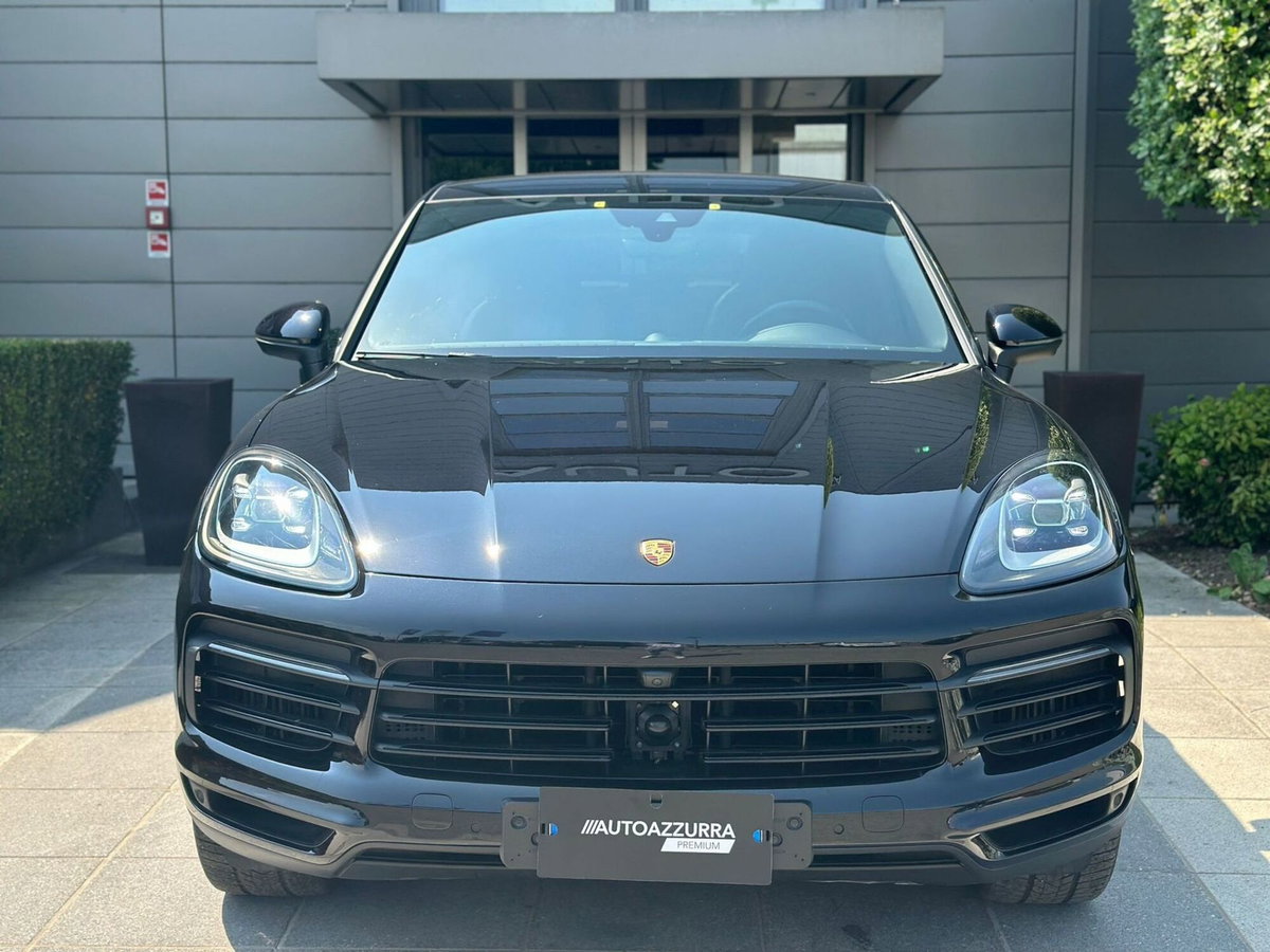 Porsche Cayenne Coupé 3.0 V6 (2)