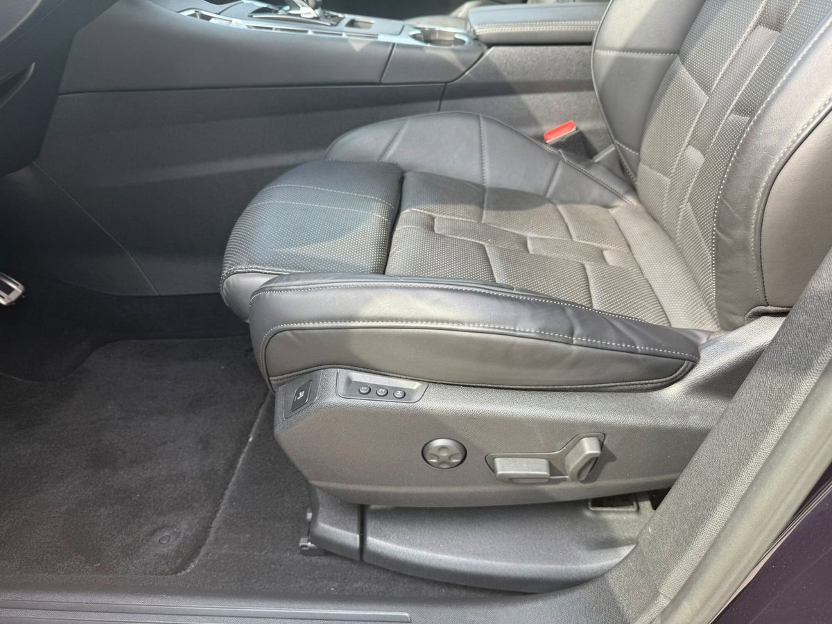 Ds DS 7 DS 7 Crossback E-Tense Louvre (11)