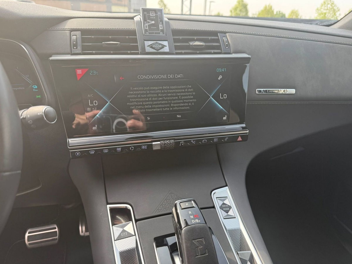 Ds DS 7 DS 7 Crossback E-Tense Louvre (14)