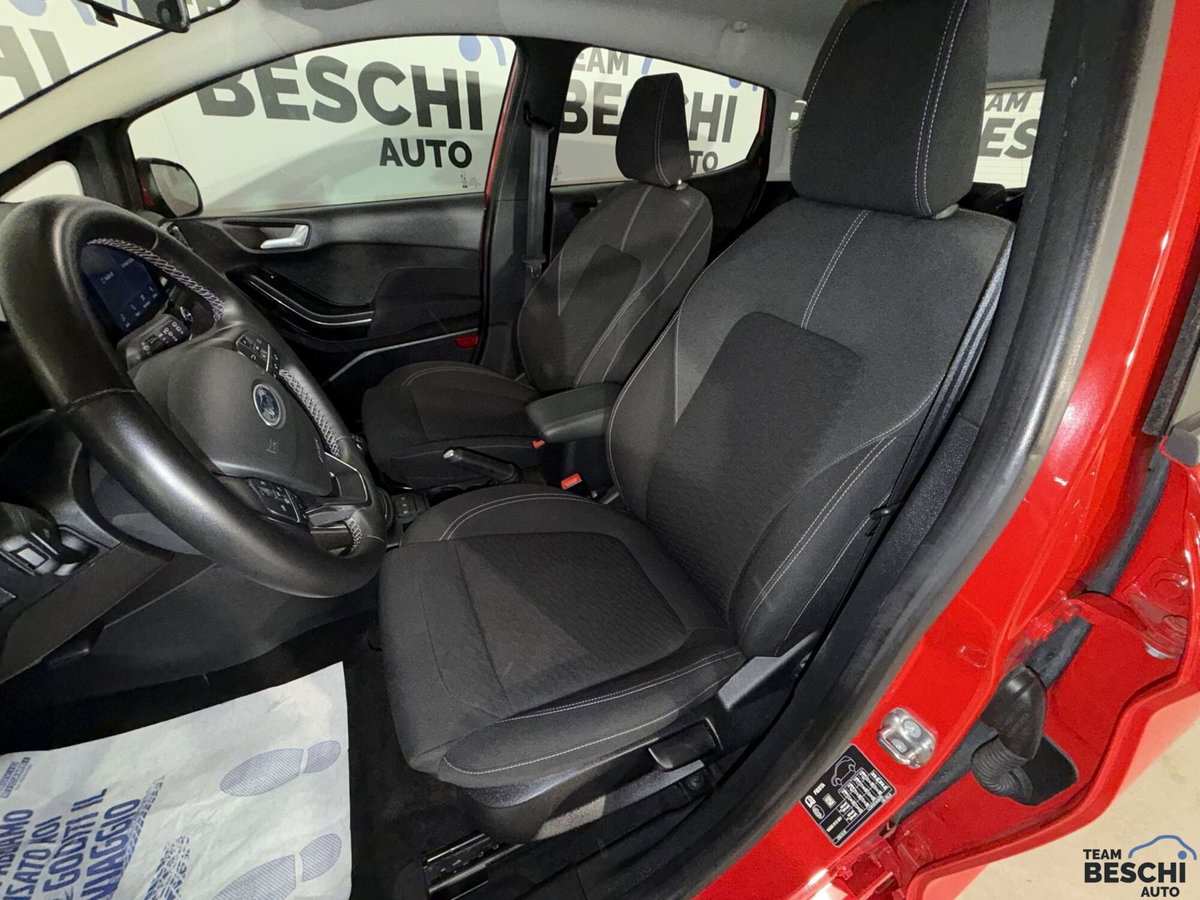 Ford Fiesta 1.1 75 CV 5 porte Titanium (8)
