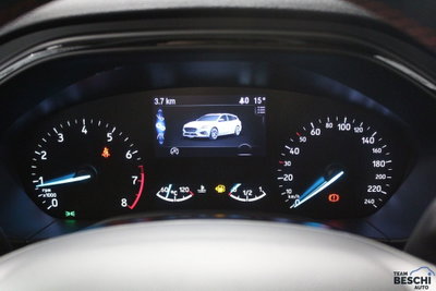 Ford Focus Station Wagon 1.0 EcoBoost 125 CV SW ST-Line (19)