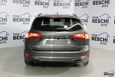Ford Focus Station Wagon 1.0 EcoBoost 125 CV SW ST-Line (8)