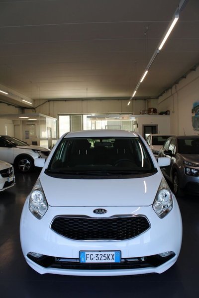 Kia Venga 1.4 CRDi 90CV Active (2)