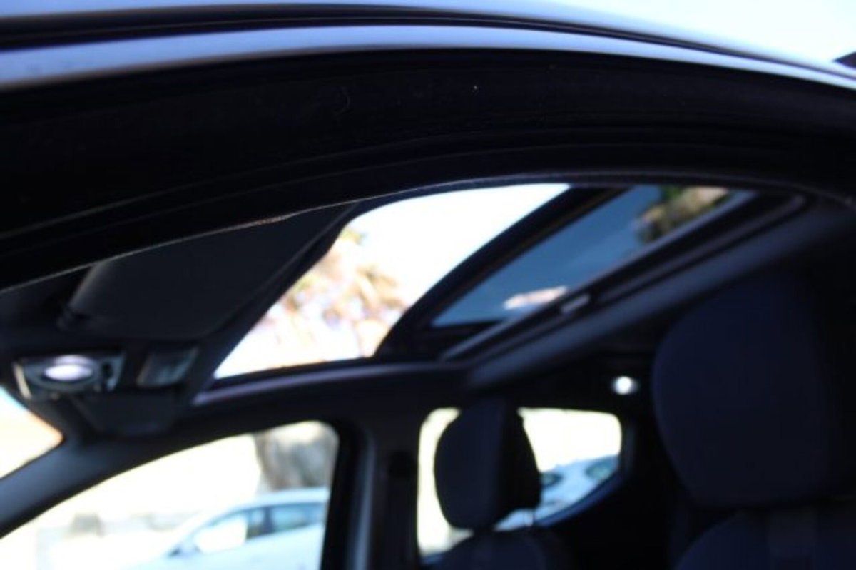 Lancia Ypsilon 1.3 MJT 16V 95 CV 5 porte S&S S Momodesign (15)