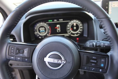 Nissan Qashqai 1.3 mhev N-Connecta 2wd 140cv (12)