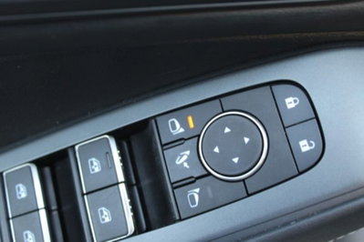 Nissan Qashqai 1.3 mhev N-Connecta 2wd 140cv (9)