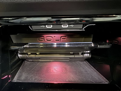 Volkswagen Golf 2.0 TSI R DSG 4Motion (18)