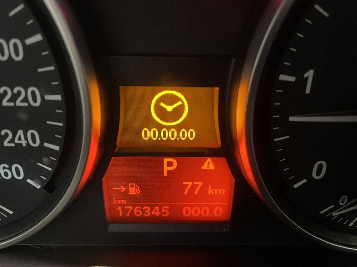 BMW X1 sDrive 18d Msport (14)