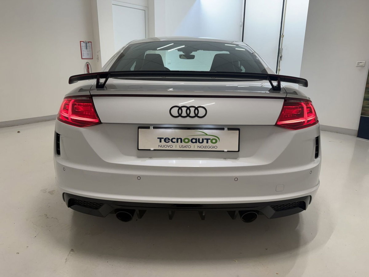 Audi TT Coupé Coupe 45 2.0 tfsi quattro s-tronic (14)