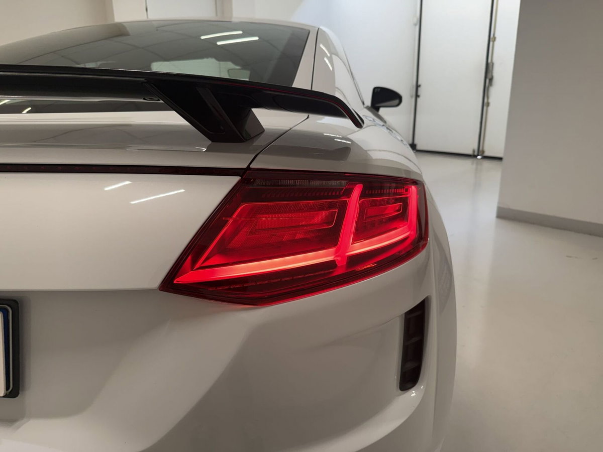 Audi TT Coupé Coupe 45 2.0 tfsi quattro s-tronic (20)