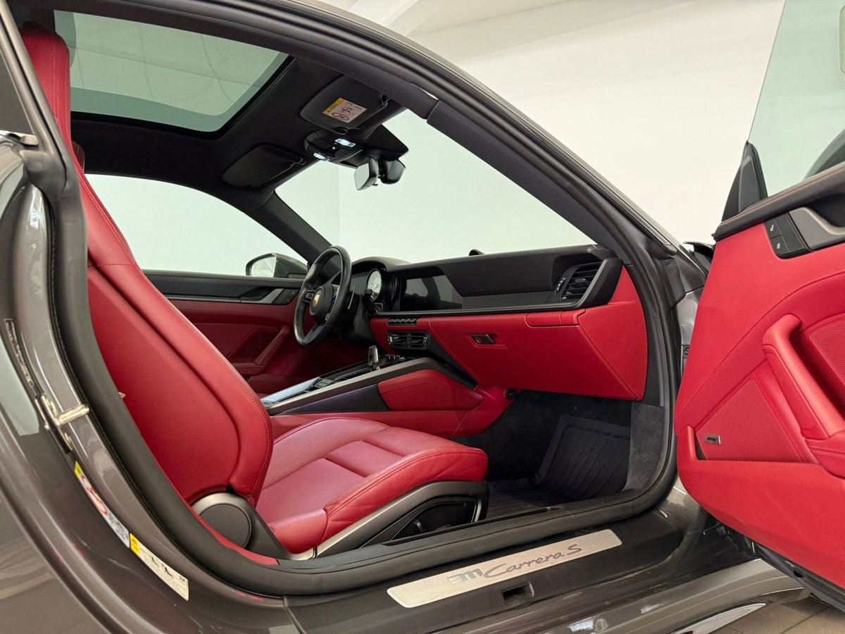 Porsche 911 Coupé Coupe 3.0 Carrera S (14)