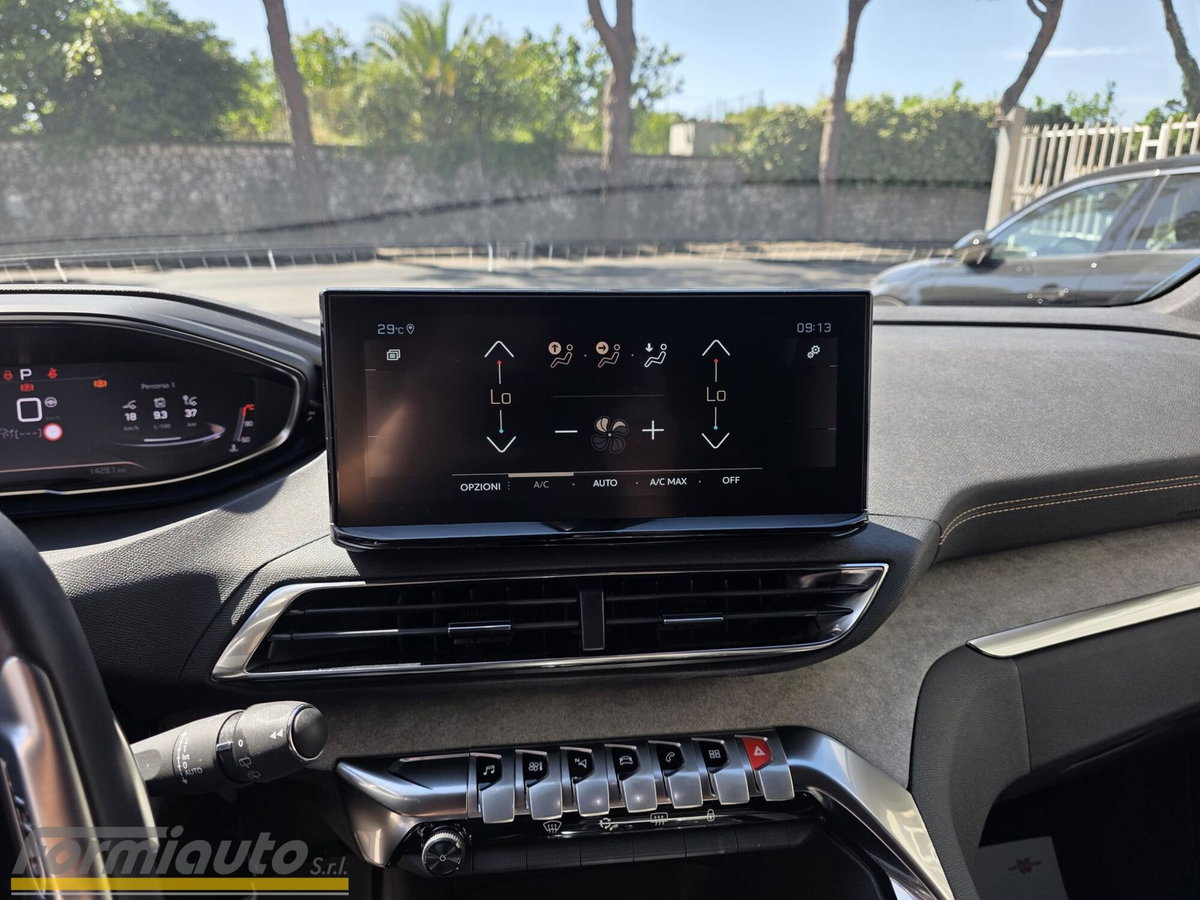 Peugeot 3008 BlueHDi 130 S&S EAT8 GT Pack (18)
