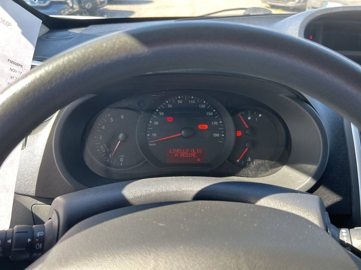 Renault Kangoo 1.5 dCi 75CV S&S 4p. Express Energy Ice (11)