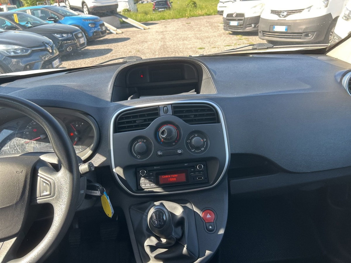 Renault Kangoo 1.5 dCi 75CV S&S 4p. Express Energy Ice (12)