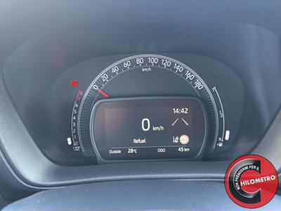 Toyota Aygo X 1.0 Active 72cv (17)