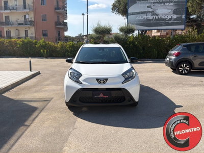 Toyota Aygo X 1.0 Active 72cv (2)