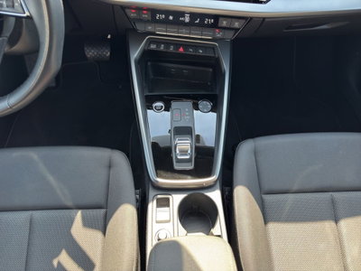Audi A3 Sportback 30 TDI S tronic S line edition (16)