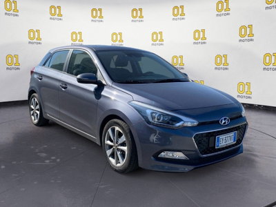 Hyundai i20 1.1 CRDi 12V 5 porte Style (7)