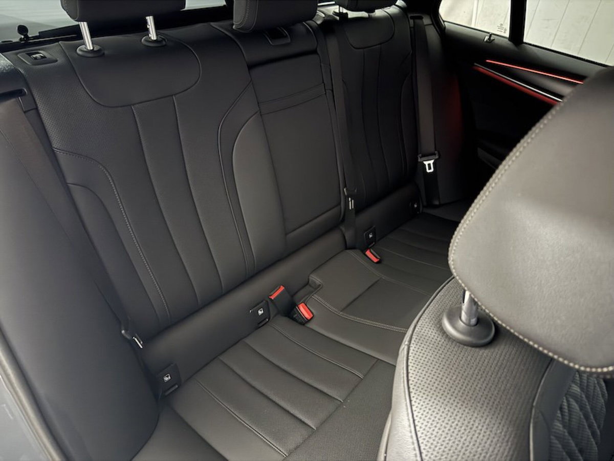 BMW Serie 5 Touring 520d 48V  Sport (19)
