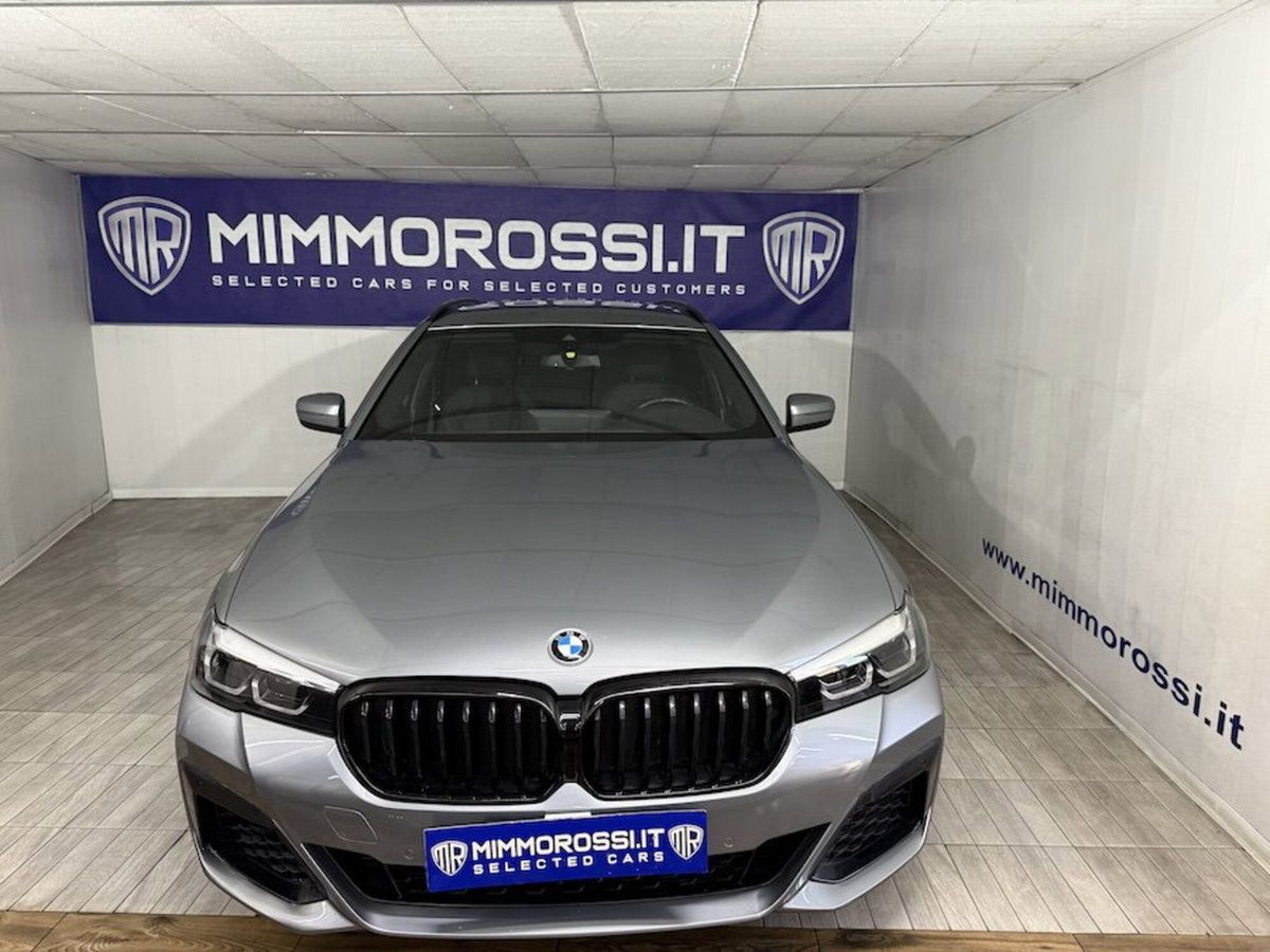 BMW Serie 5 Touring 520d 48V  Sport (4)
