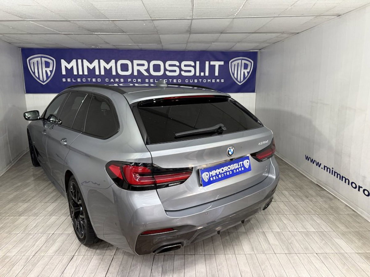 BMW Serie 5 Touring 520d 48V  Sport (7)