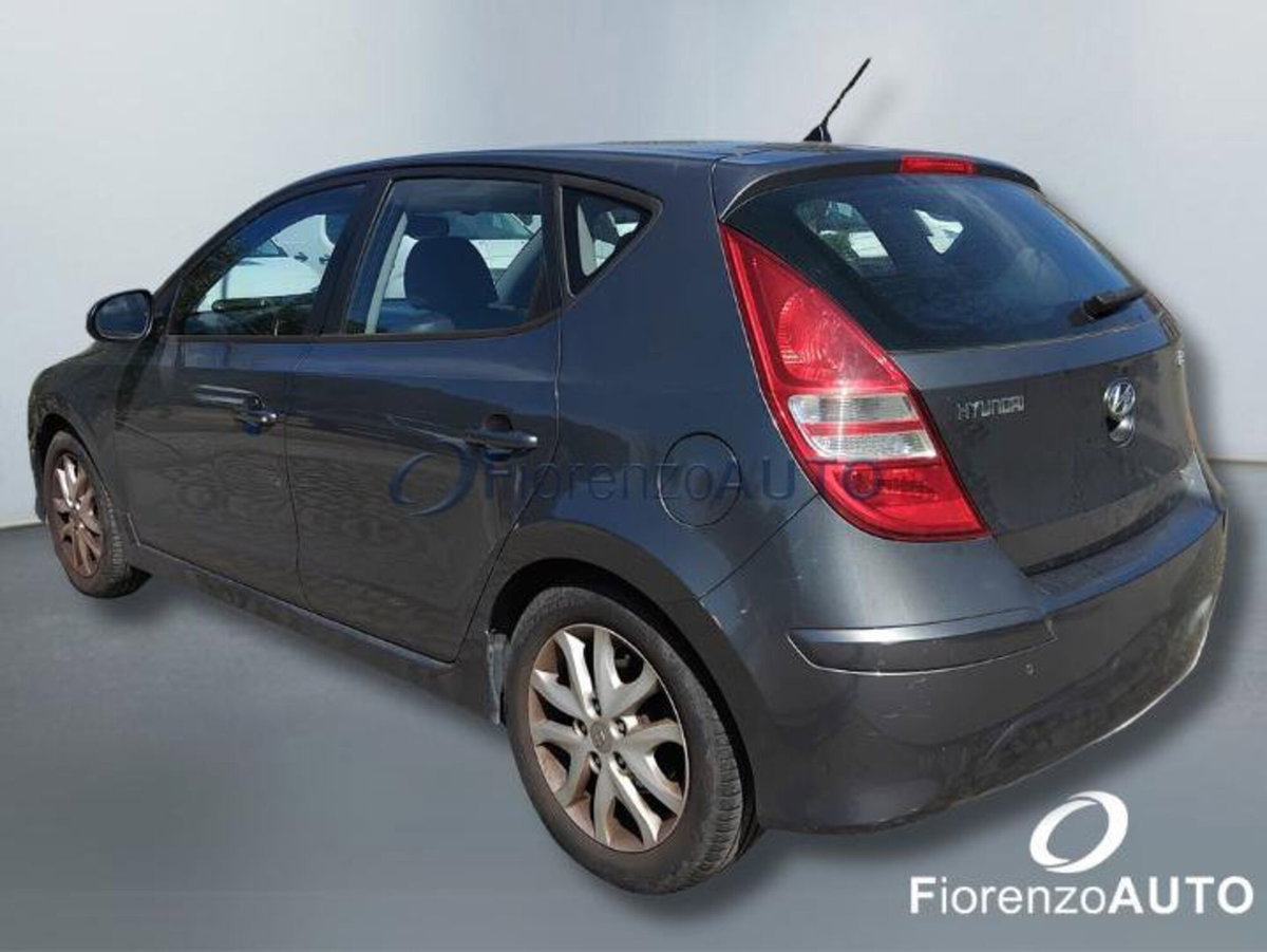 Hyundai i30 1.6 CRDi 128 CV 5p. Style (4)
