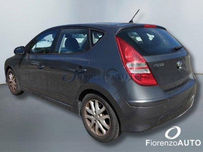 Hyundai i30 1.6 CRDi 128 CV 5p. Style (4)