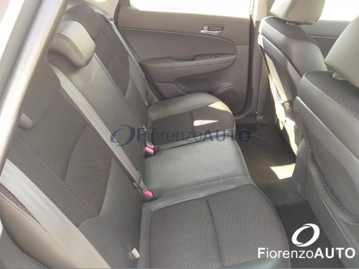 Hyundai i30 1.6 CRDi 128 CV 5p. Style (7)