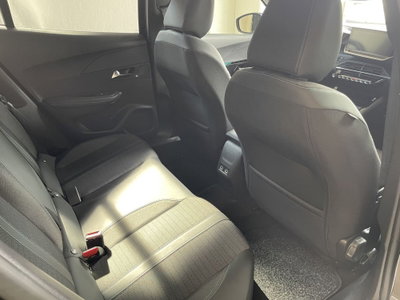 Peugeot 2008 1.2 turbo Allure 100cv (10)