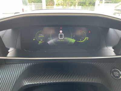 Peugeot 2008 1.2 turbo Allure 100cv (12)