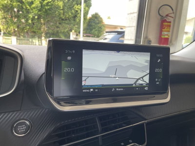 Peugeot 2008 1.2 turbo Allure 100cv (20)