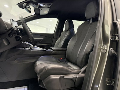 Peugeot 5008 BlueHDi 120 S&S EAT6 GT Line (16)