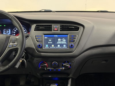Hyundai i20 1.2 5 porte Classic (11)
