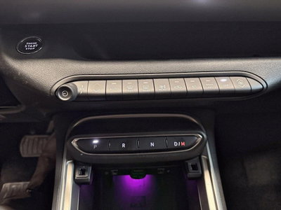 Jeep Avenger 1.2 turbo e-hybrid mhev Summit fwd 110cv edct6 (13)