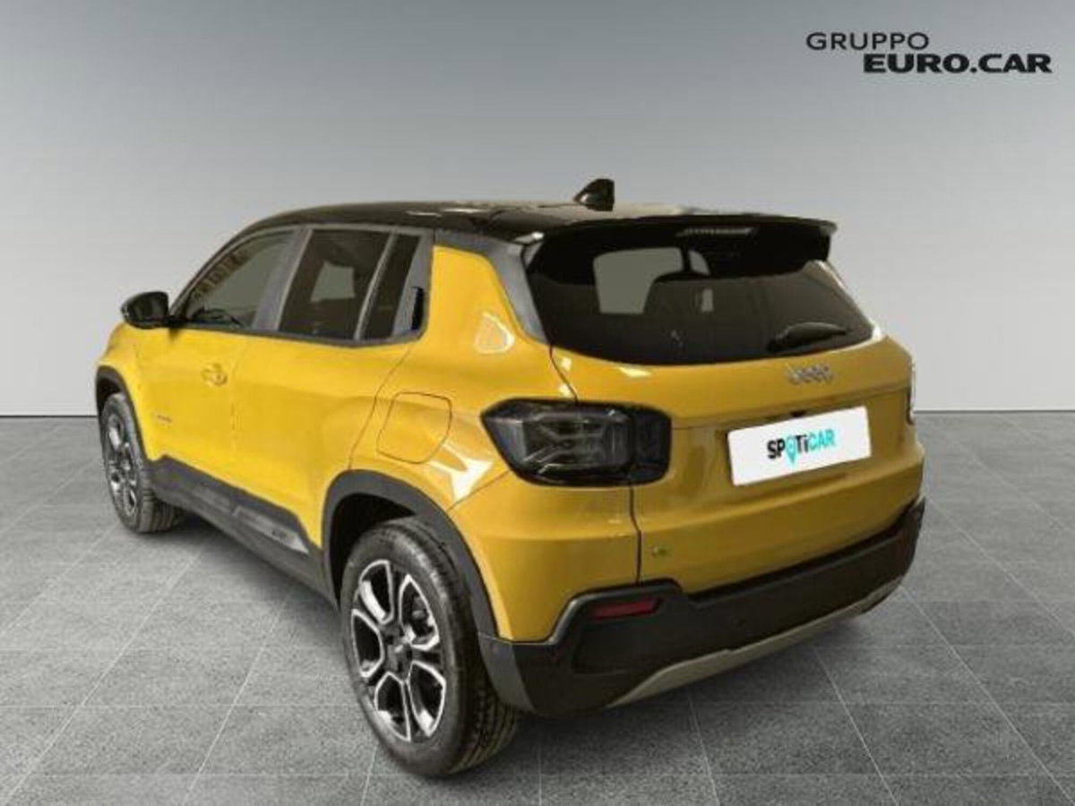 Jeep Avenger 1.2 turbo e-hybrid mhev Summit fwd 110cv edct6 (5)
